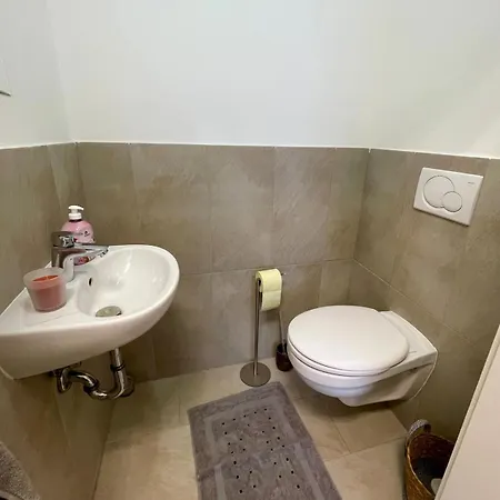 Апартаменти Modernes Cityapartment Mit Murblick Грац