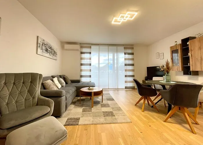 Modernes Cityapartment Mit Murblick Graz